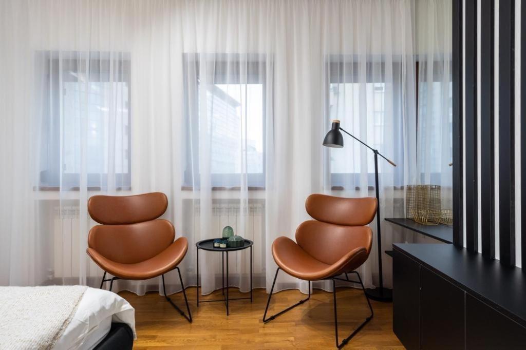 Wonderful Victorie Apartment ブカレスト エクステリア 写真